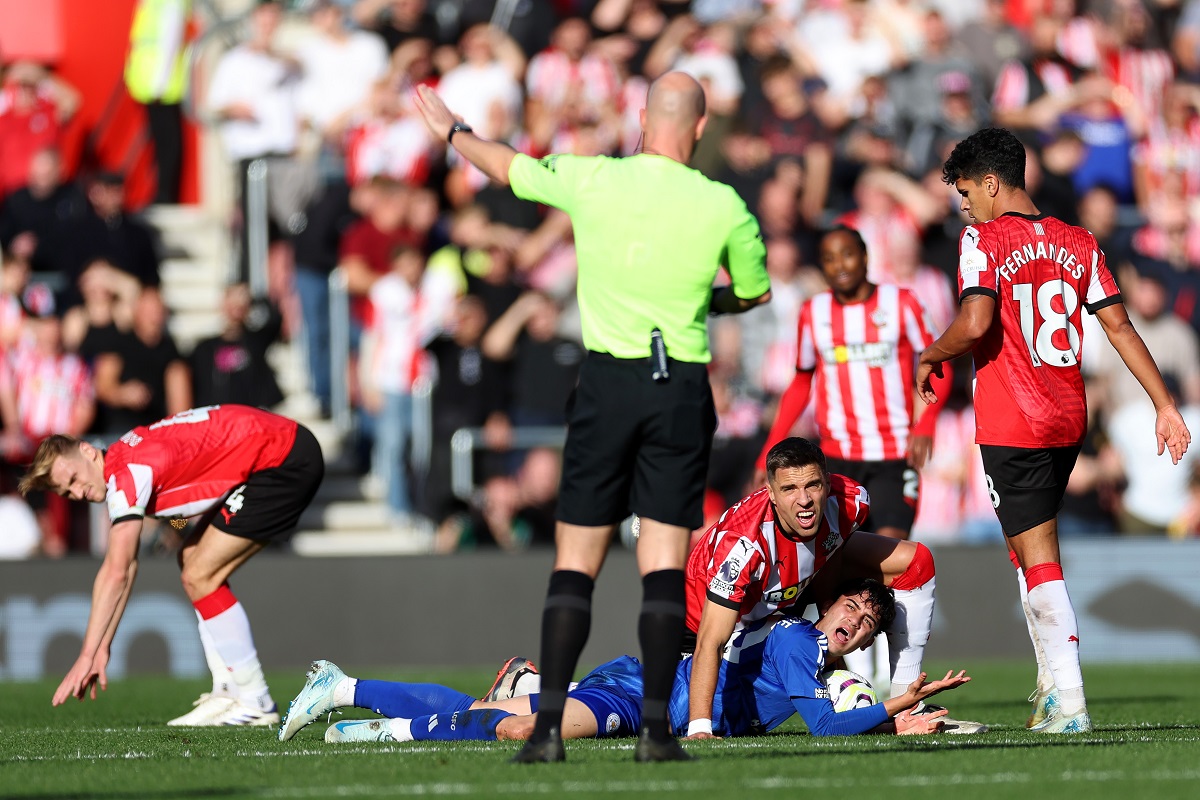 Anthony Taylor comes under fire for decision during Southampton vs Leicester City clash